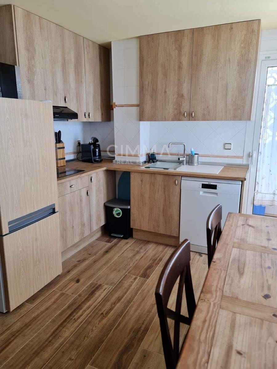 6 bedroom Villa for rent in La Villajoyosa / Vila Joiosa - € 6,850 (Ref: 9885004)