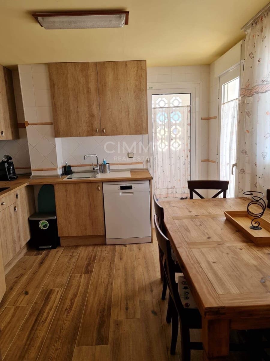 6 bedroom Villa for rent in La Villajoyosa / Vila Joiosa - € 6,850 (Ref: 9885004)