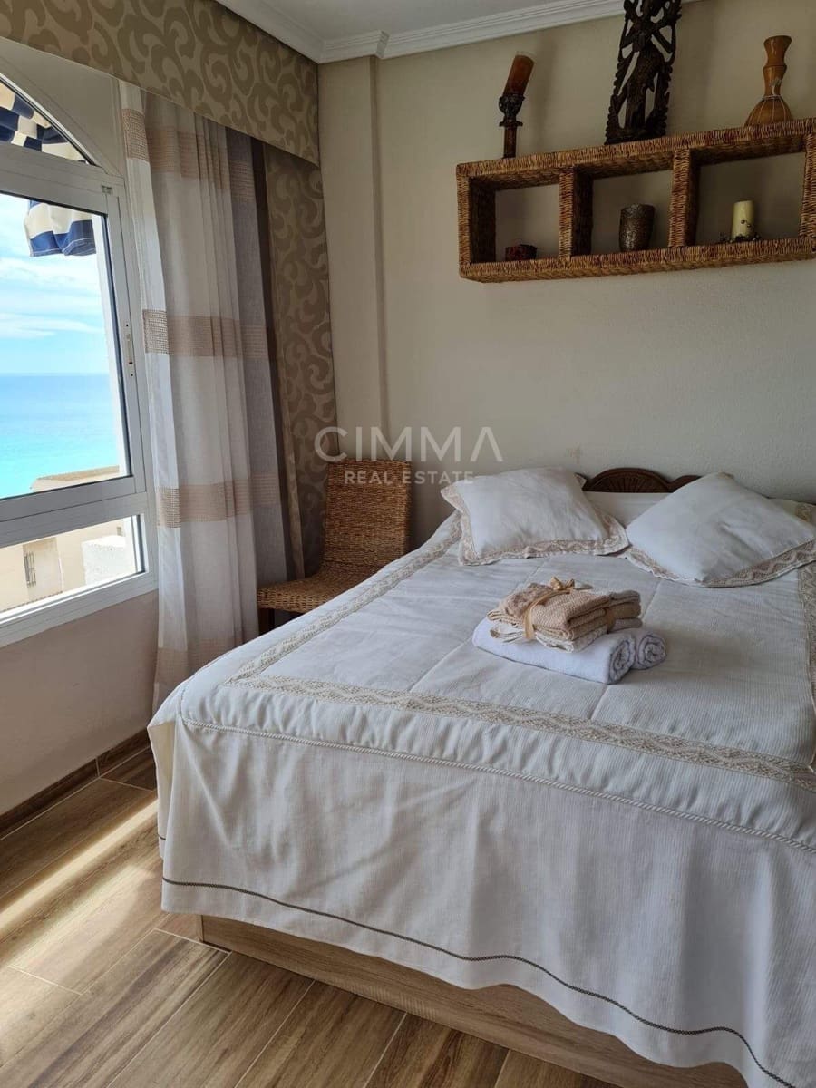 6 bedroom Villa for rent in La Villajoyosa / Vila Joiosa - € 6,850 (Ref: 9885004)