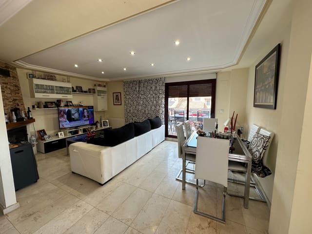 3 soveværelse Villa til salg i La Nucia med swimmingpool garage - € 310.000 (Ref: 9927613)