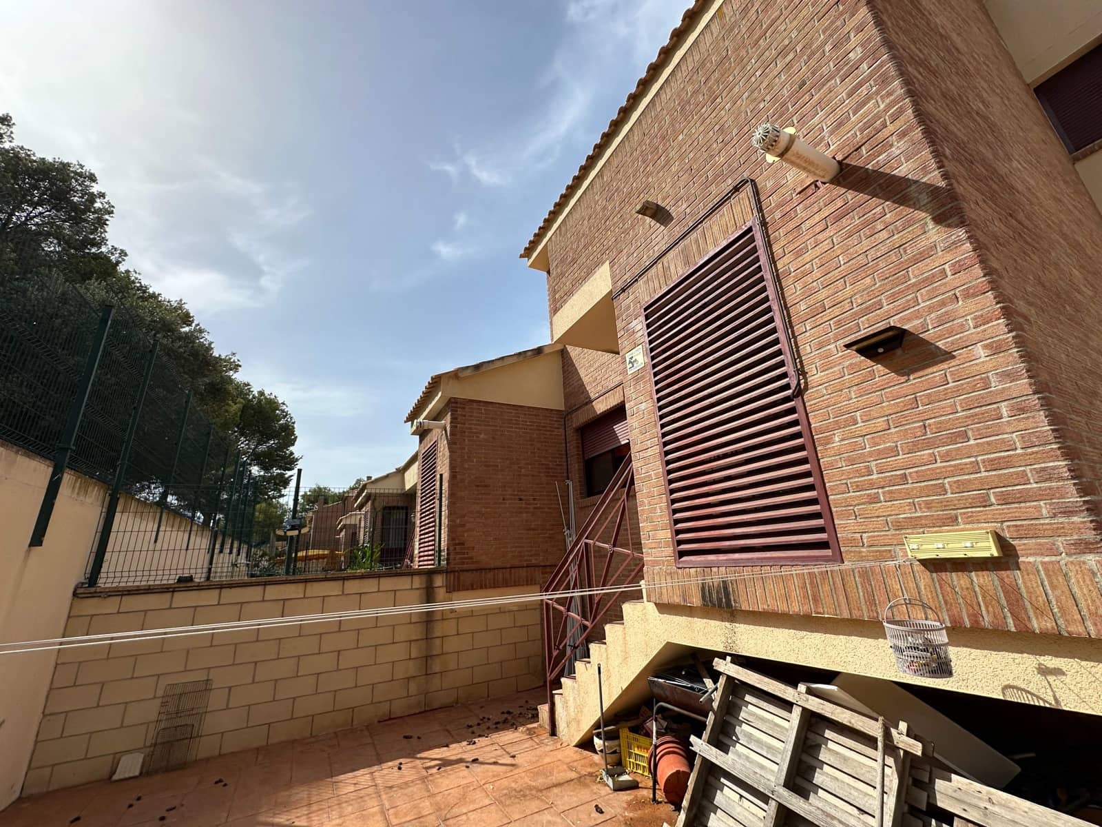 Chalet de 3 habitaciones en La Nucia en venta con piscina garaje - 310.000 € (Ref: 9927613)