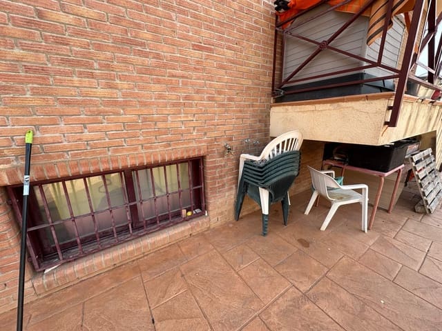 3 soveværelse Villa til salg i La Nucia med swimmingpool garage - € 310.000 (Ref: 9927613)
