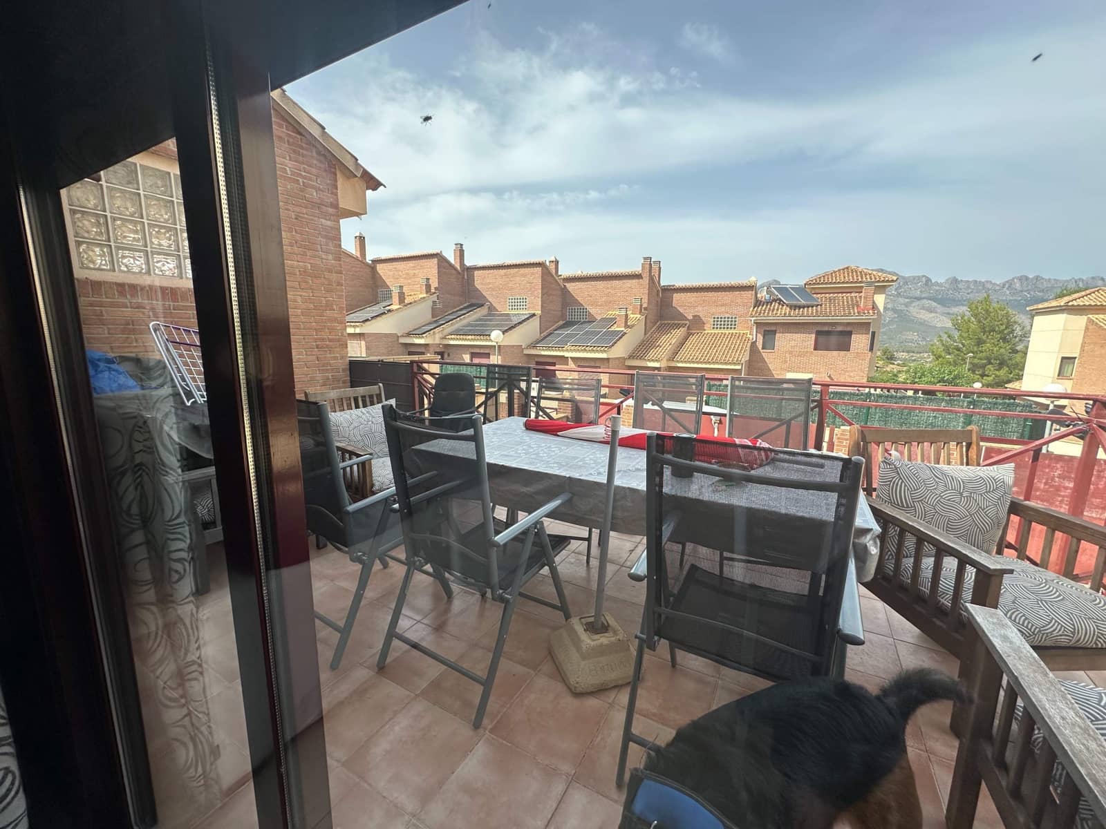 Chalet de 3 habitaciones en La Nucia en venta con piscina garaje - 310.000 € (Ref: 9927613)