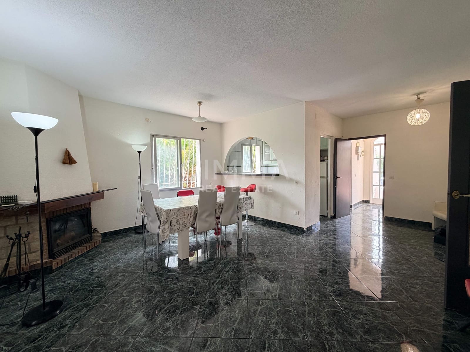 2 soverom Villa til salgs i La Nucia - € 450 000 (Ref: 9929542)