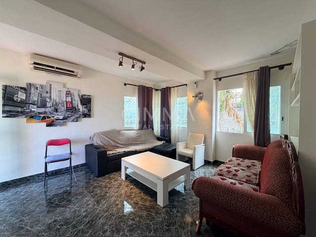 2 soverom Villa til salgs i La Nucia - € 425 000 (Ref: 9929542)