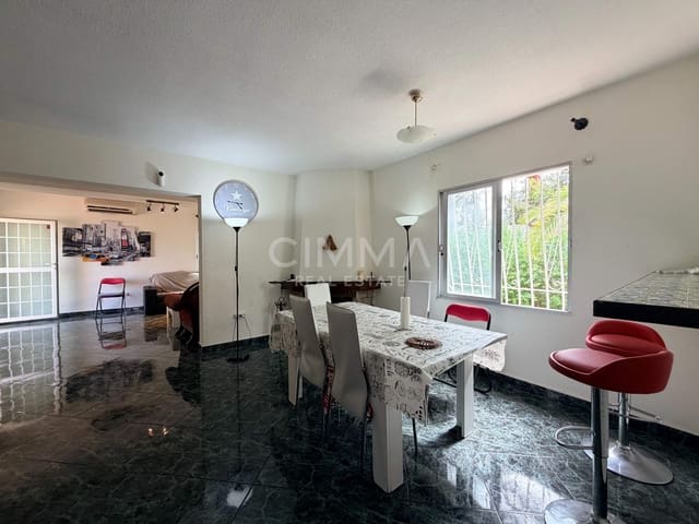 2 soverom Villa til salgs i La Nucia - € 425 000 (Ref: 9929542)