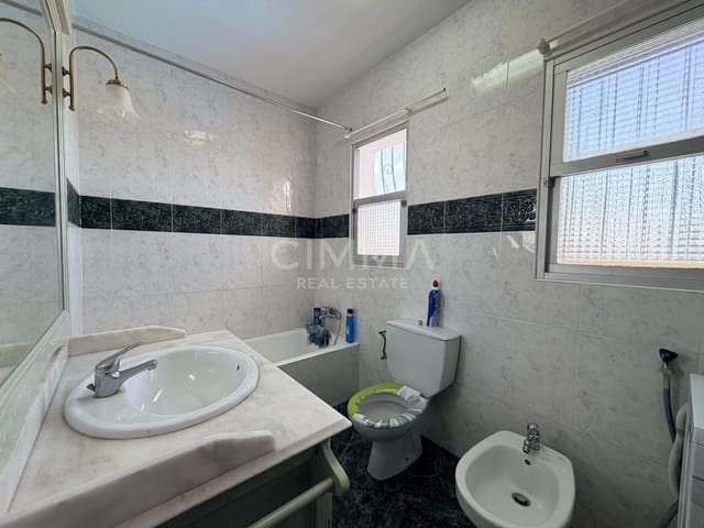 2 soverom Villa til salgs i La Nucia - € 425 000 (Ref: 9929542)