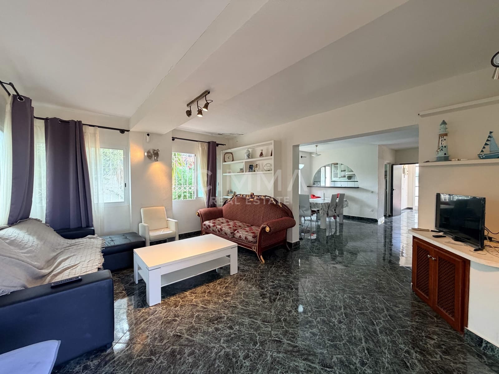 2 soverom Villa til salgs i La Nucia - € 450 000 (Ref: 9929542)