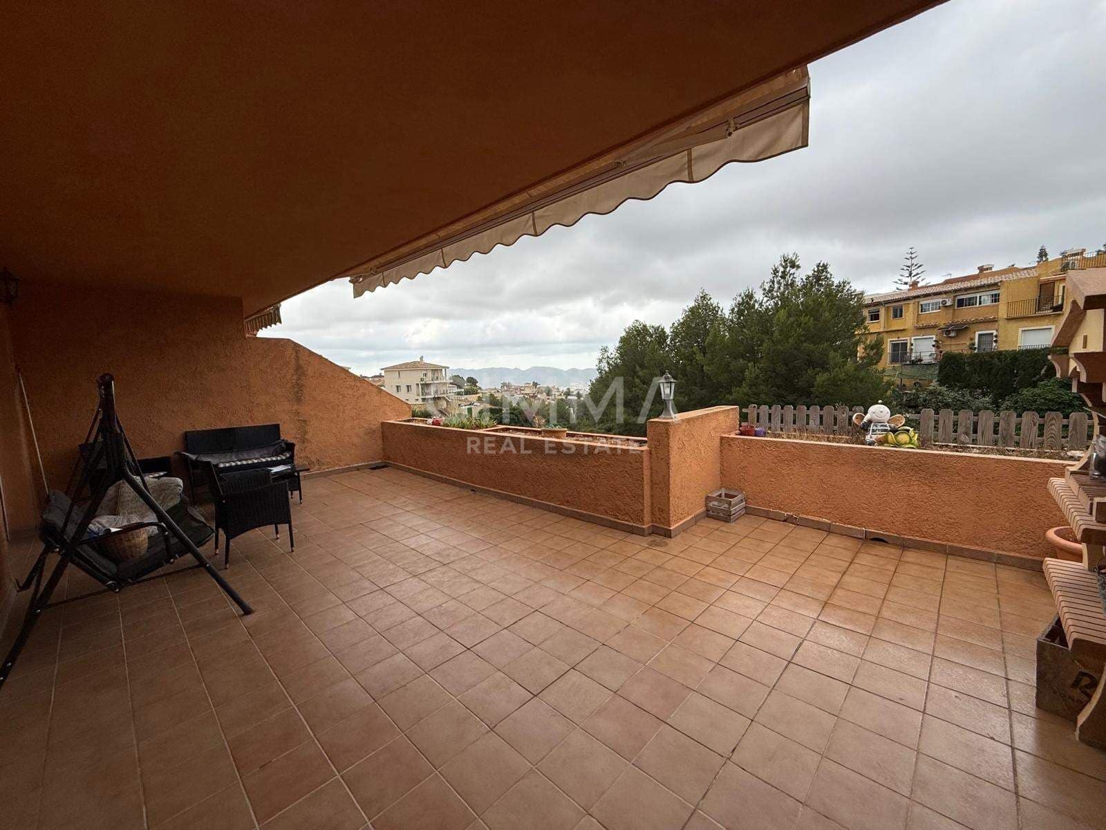 3 soverom Villa til salgs i La Nucia med garasje - € 405 000 (Ref: 9936542)