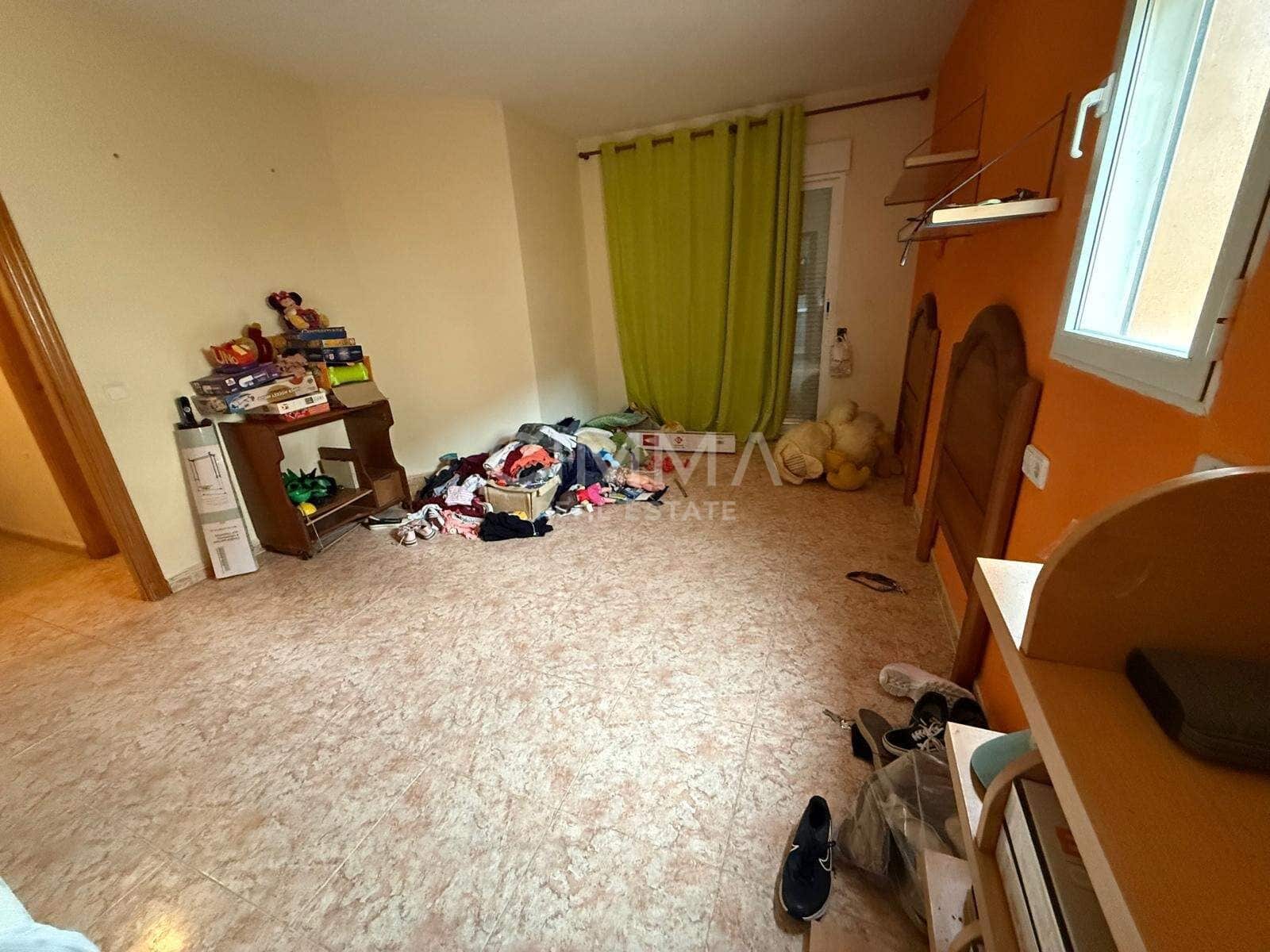 3 soverom Villa til salgs i La Nucia med garasje - € 405 000 (Ref: 9936542)