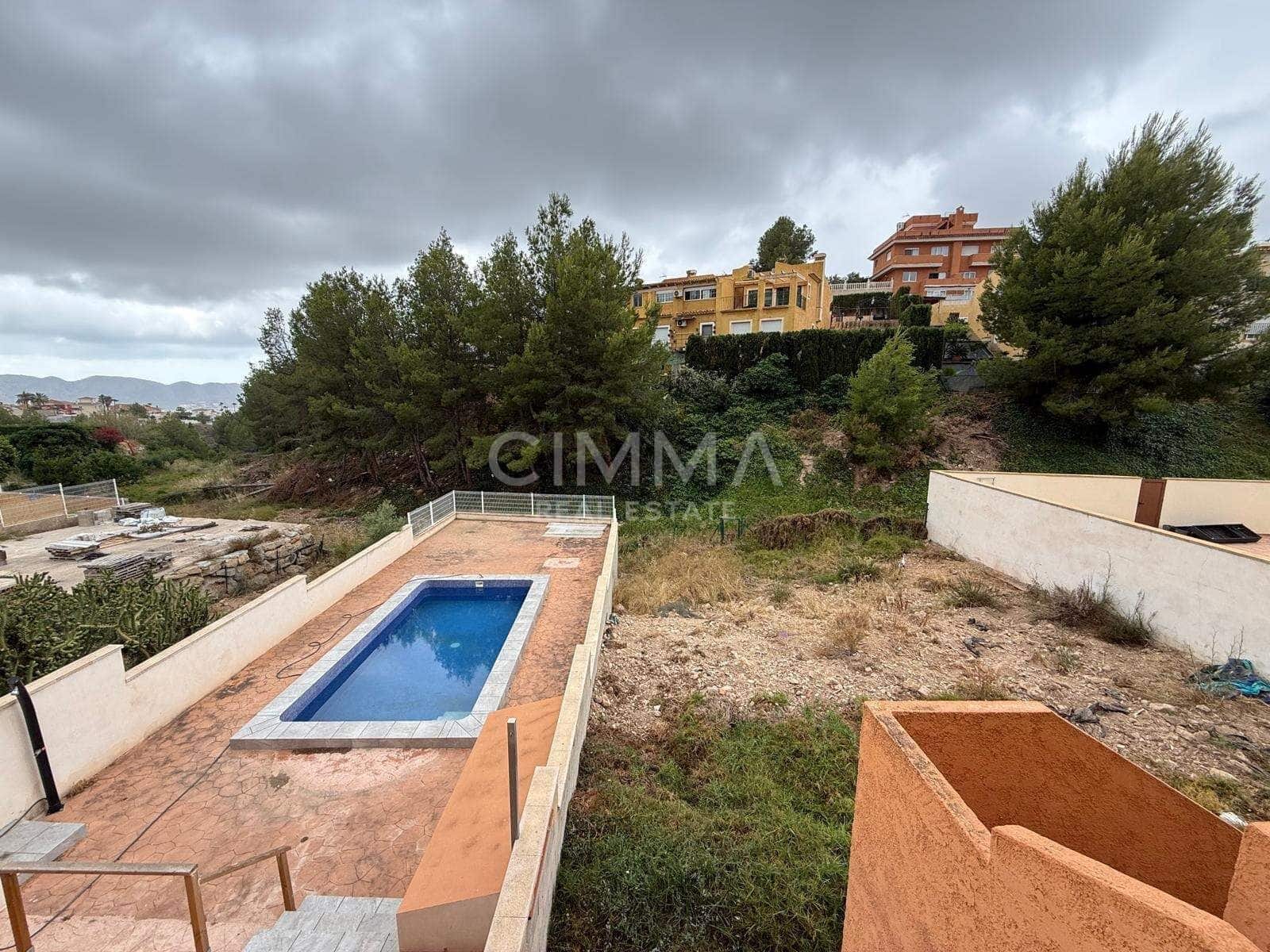 3 soverom Villa til salgs i La Nucia med garasje - € 405 000 (Ref: 9936542)