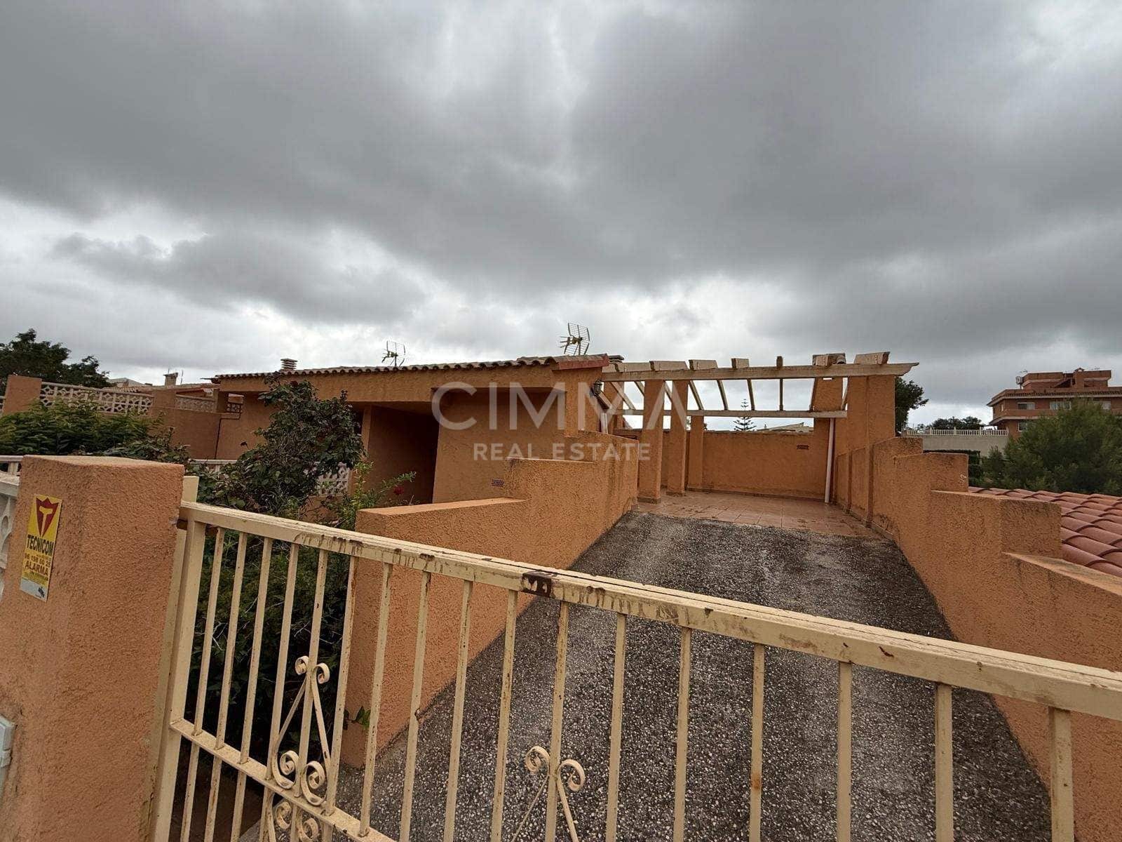 3 soverom Villa til salgs i La Nucia med garasje - € 405 000 (Ref: 9936542)