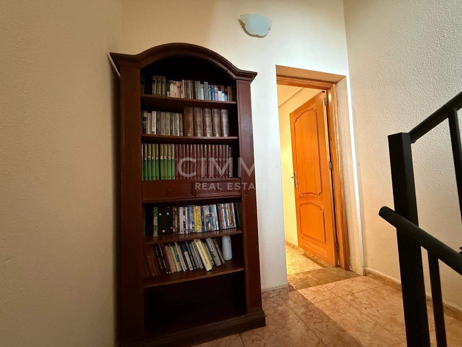 3 soverom Villa til salgs i La Nucia med garasje - € 405 000 (Ref: 9936542)