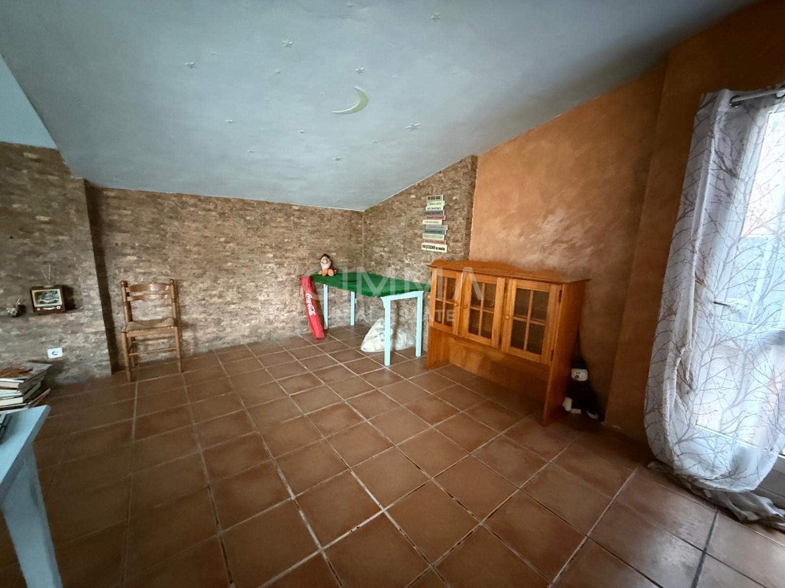 3 soverom Villa til salgs i La Nucia med garasje - € 405 000 (Ref: 9936542)