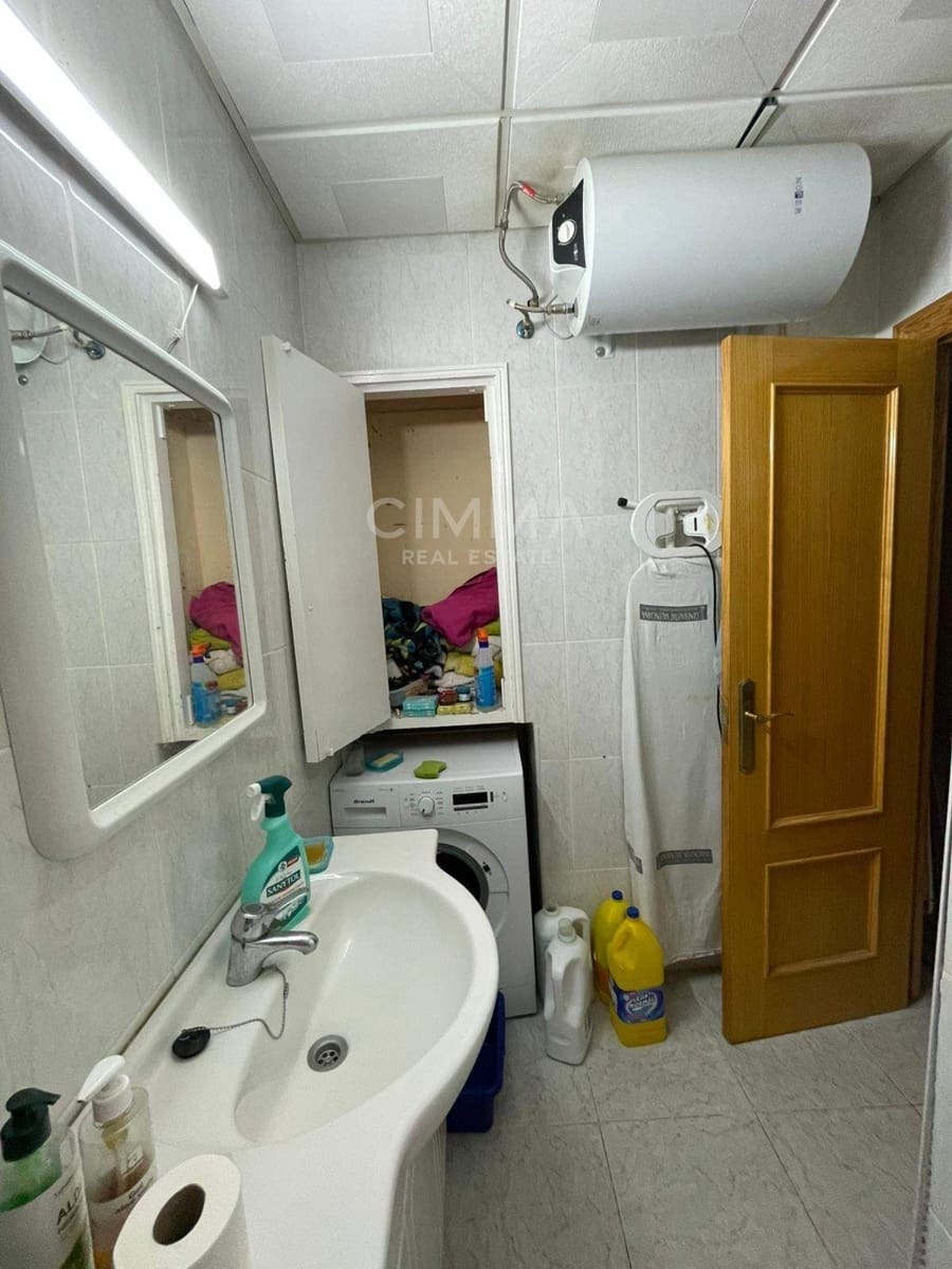 2 slaapkamer Flat te koop in Benidorm met garage - € 420.000 (Ref: 9940318)