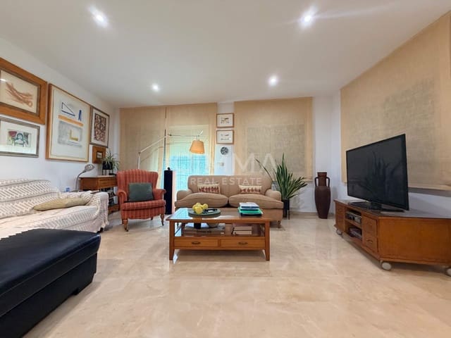 4 chambre Villa/Maison Mitoyenne à vendre à Coloma  , La Nucia - 420 000 € (Ref: 9940319)