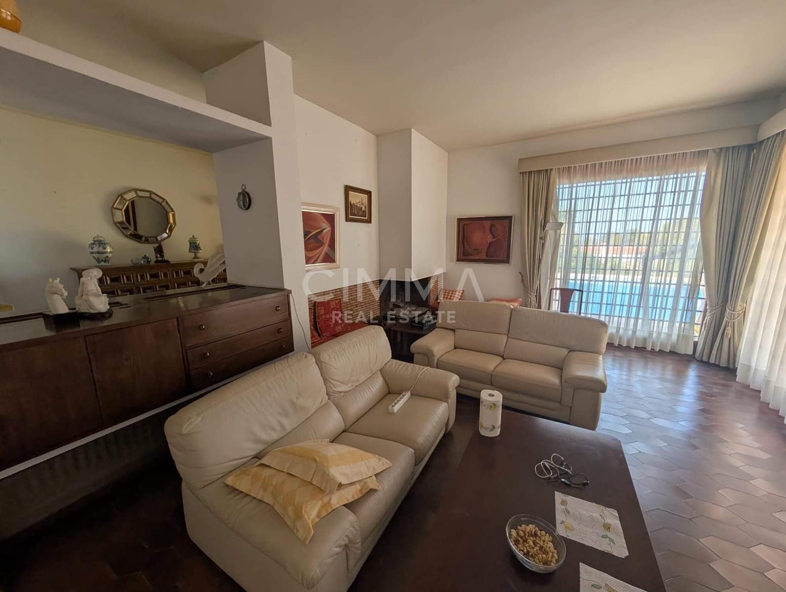 7 quarto Moradia para arrendar em La Nucia com garagem - 2 500 € (Ref: 9940327)