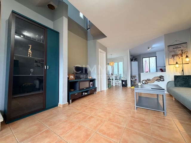 2 soveværelse Villa til salg i La Nucia med swimmingpool garage - € 259.000 (Ref: 9948085)