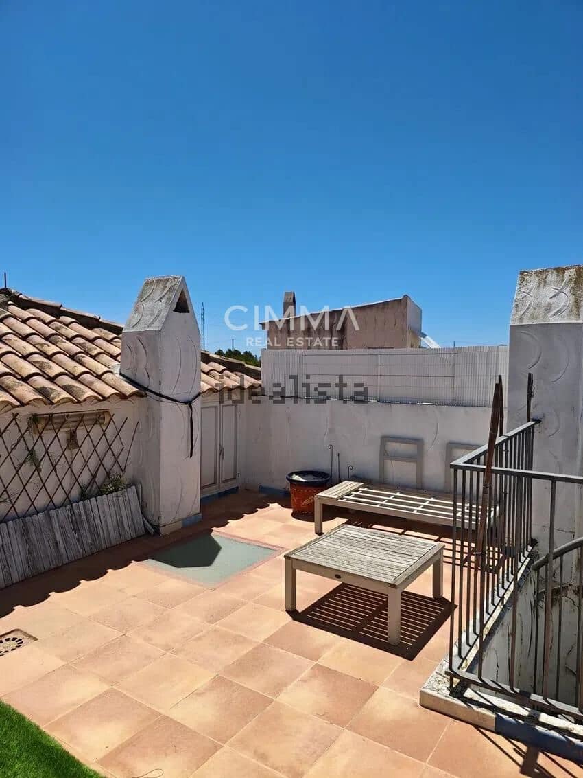2 slaapkamer Villa te koop in La Nucia met zwembad garage - € 259.000 (Ref: 9948085)