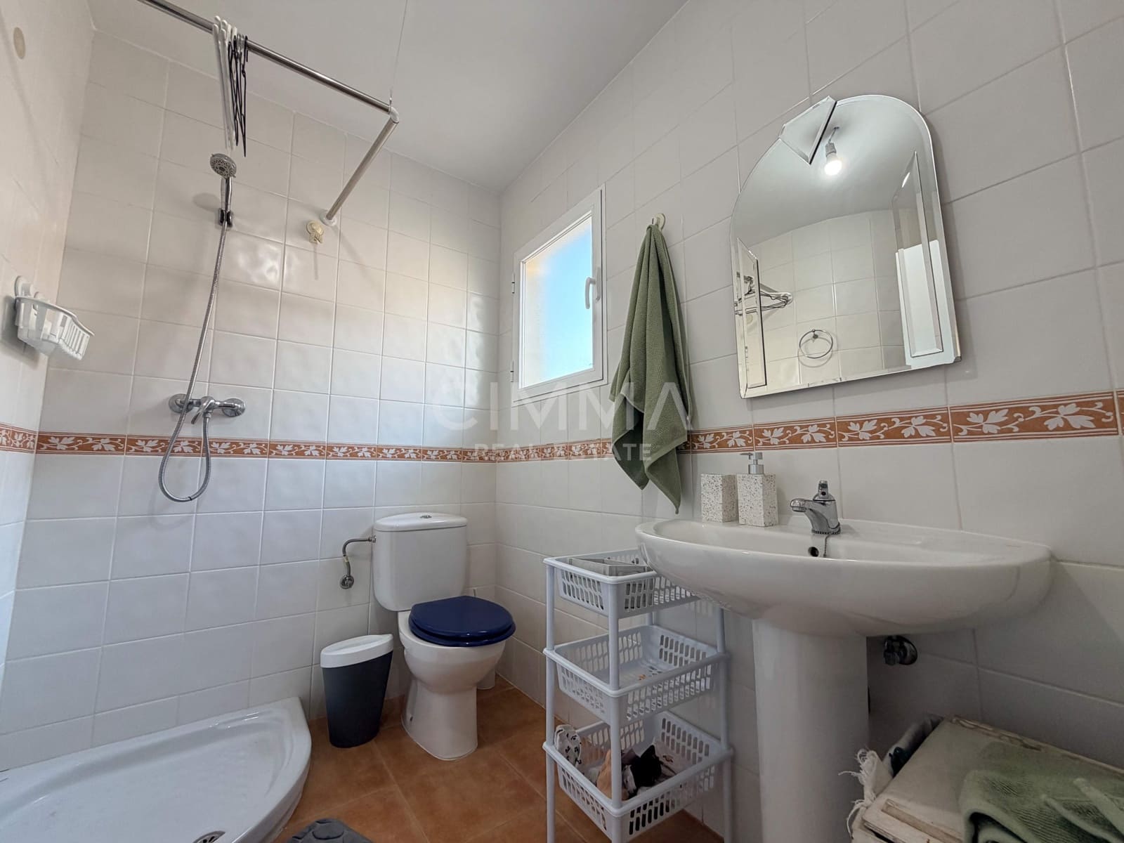 2 slaapkamer Villa te koop in La Nucia met zwembad garage - € 259.000 (Ref: 9948085)