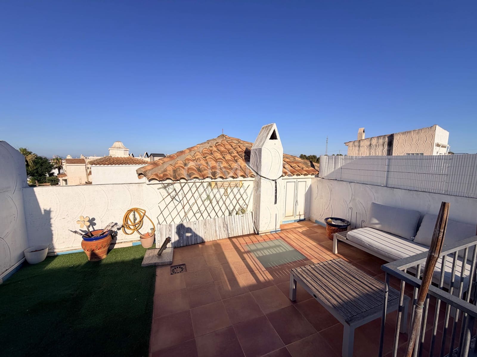 2 slaapkamer Villa te koop in La Nucia met zwembad garage - € 259.000 (Ref: 9948085)