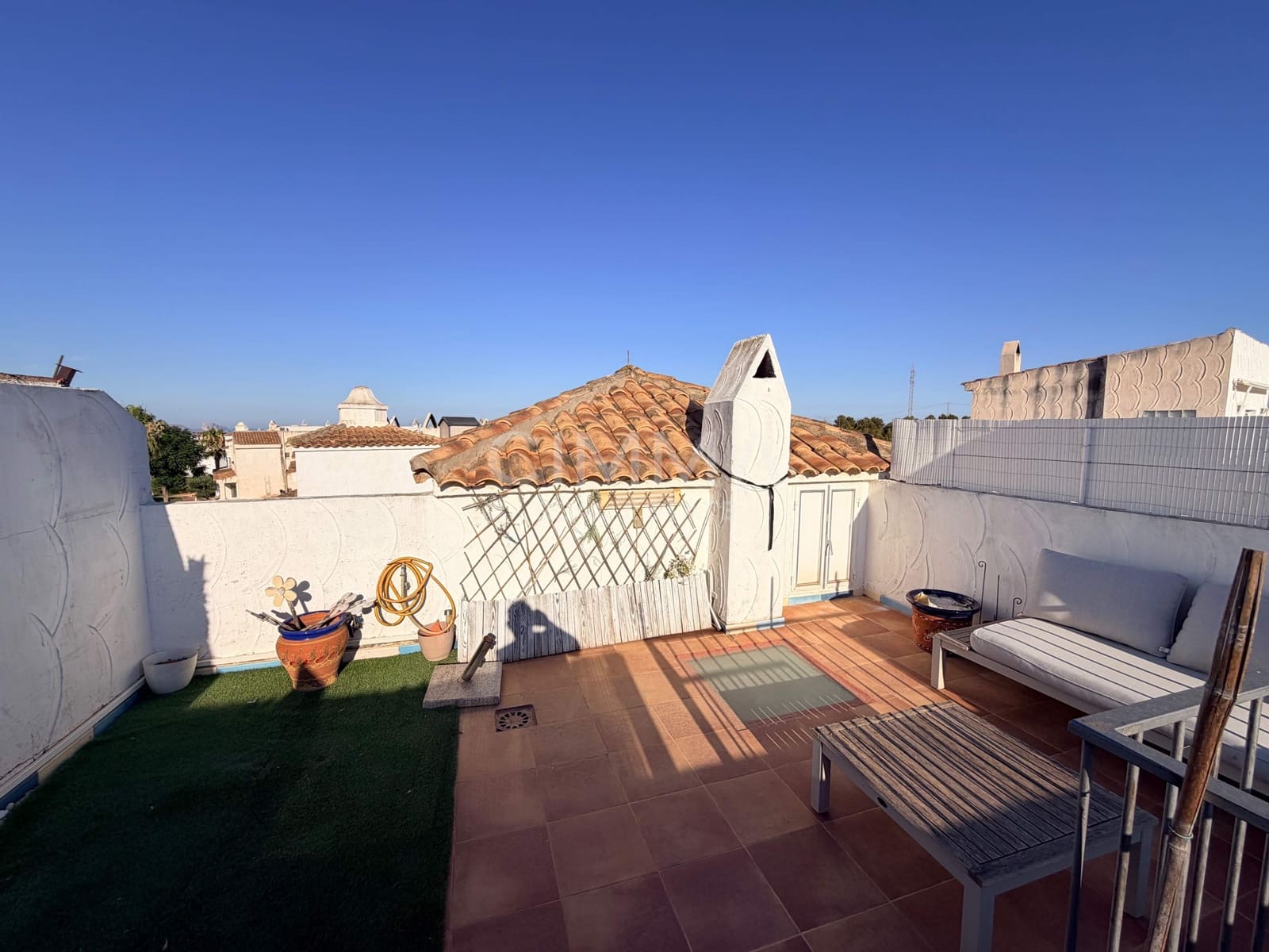 2 slaapkamer Villa te koop in La Nucia met zwembad garage - € 259.000 (Ref: 9948085)