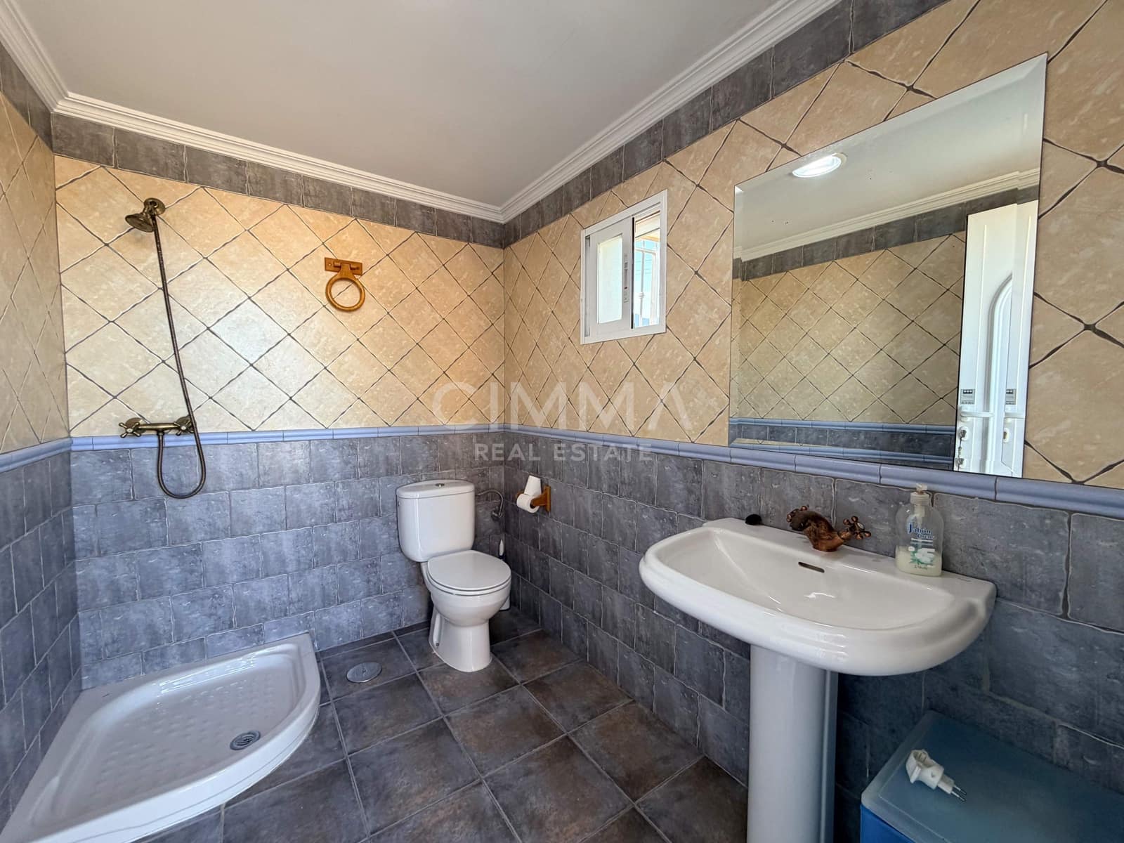 4 chambre Villa/Maison Mitoyenne à vendre à La Nucia - 435 000 € (Ref: 9952774)