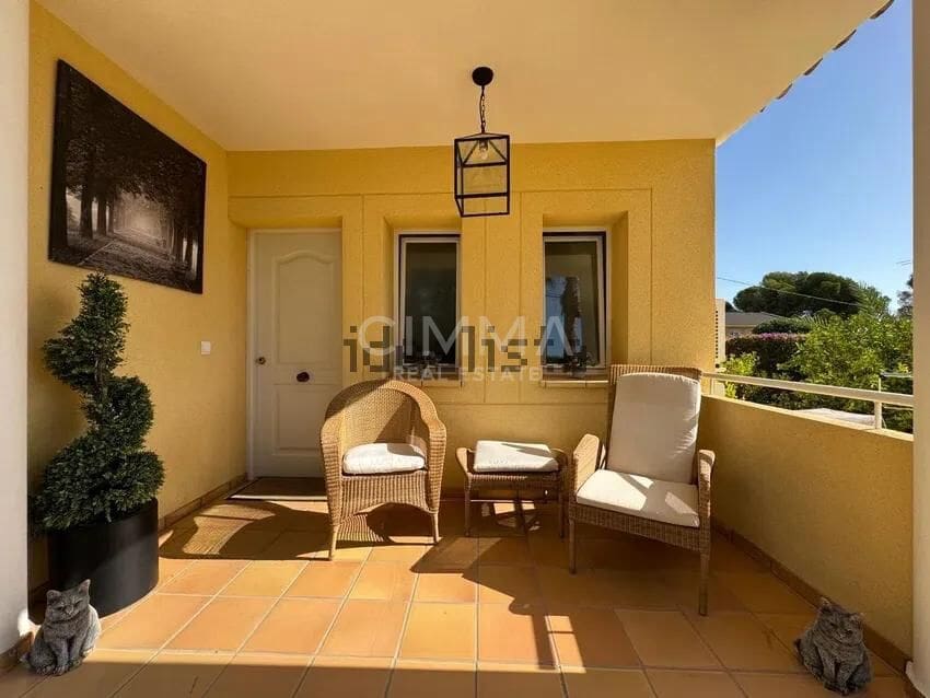 3 quarto Moradia para venda em La Nucia com piscina garagem - 585 000 € (Ref: 9965450)