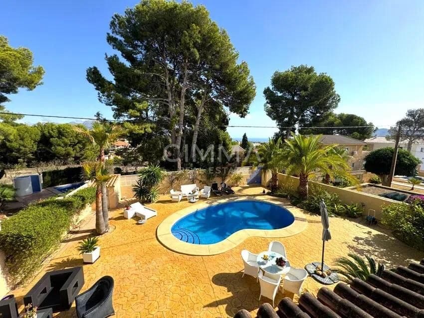 3 quarto Moradia para venda em La Nucia com piscina garagem - 585 000 € (Ref: 9965450)