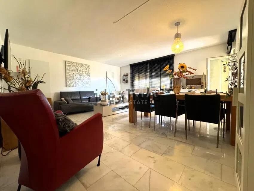 3 quarto Moradia para venda em La Nucia com piscina garagem - 585 000 € (Ref: 9965450)