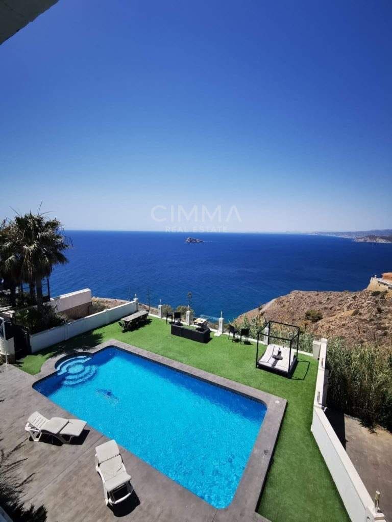 7 bedroom Villa for sale in Benidorm with pool - € 1,970,000 (Ref: 9965451)