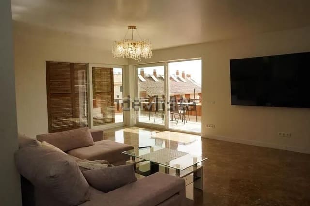 6 soverom Villa til salgs i La Nucia med svømmebasseng garasje - € 1 200 000 (Ref: 9966772)