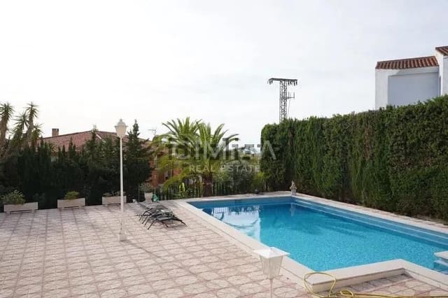 6 soverom Villa til salgs i La Nucia med svømmebasseng garasje - € 1 200 000 (Ref: 9966772)