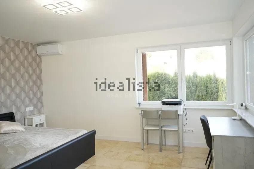 6 bedroom Villa for sale in La Nucia with pool garage - € 1,200,000 (Ref: 9966772)