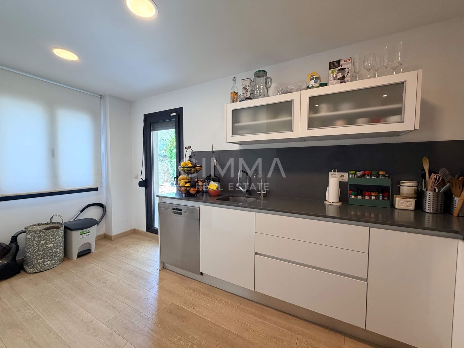 3 slaapkamer Appartement te koop in Polop met zwembad - € 379.000 (Ref: 9973456)