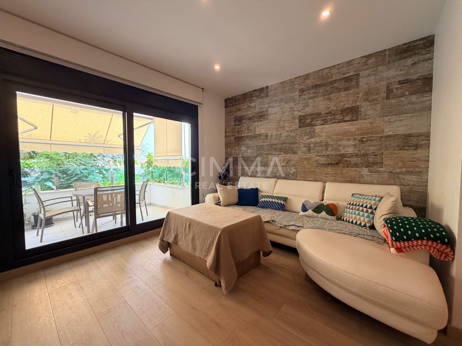 3 slaapkamer Appartement te koop in Polop met zwembad - € 379.000 (Ref: 9973456)