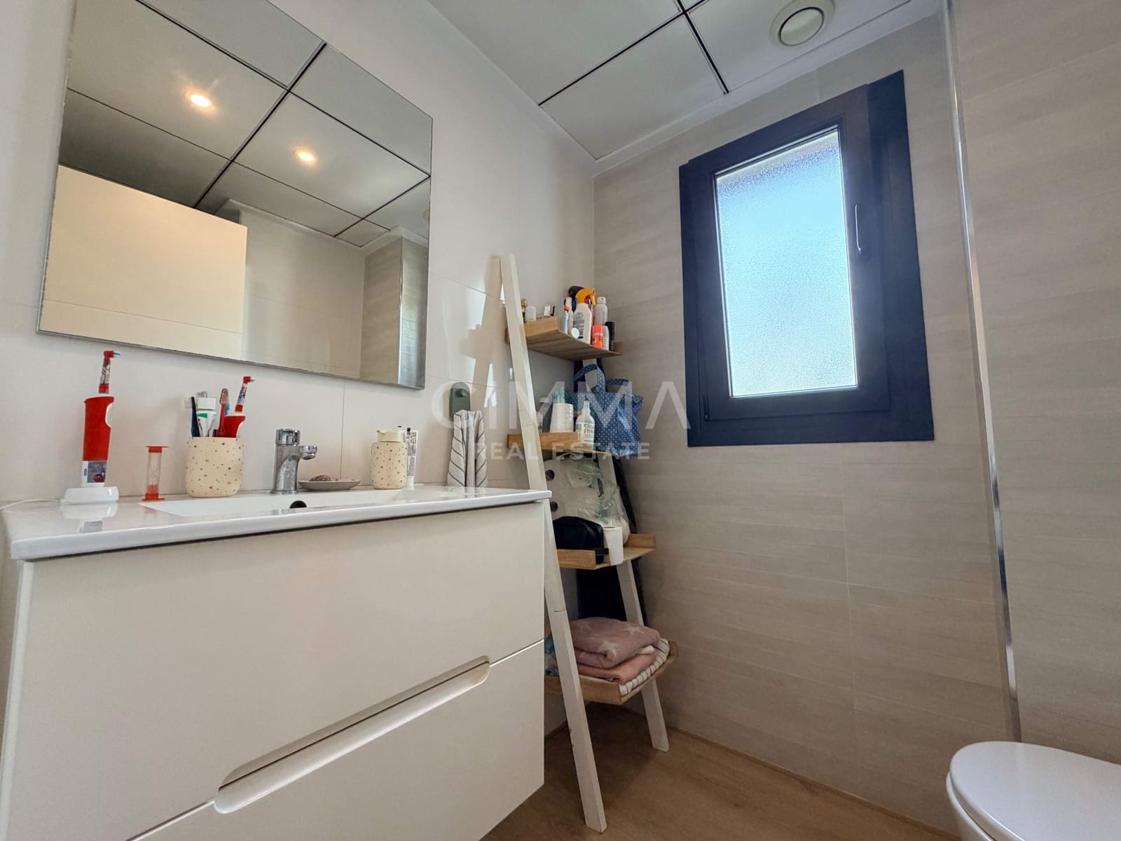 3 slaapkamer Appartement te koop in Polop met zwembad - € 379.000 (Ref: 9973456)