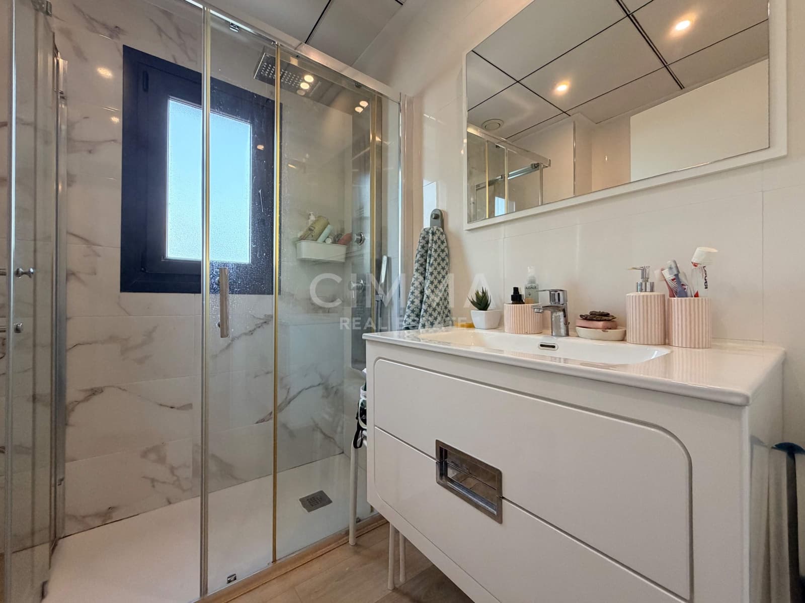 3 slaapkamer Appartement te koop in Polop met zwembad - € 379.000 (Ref: 9973456)