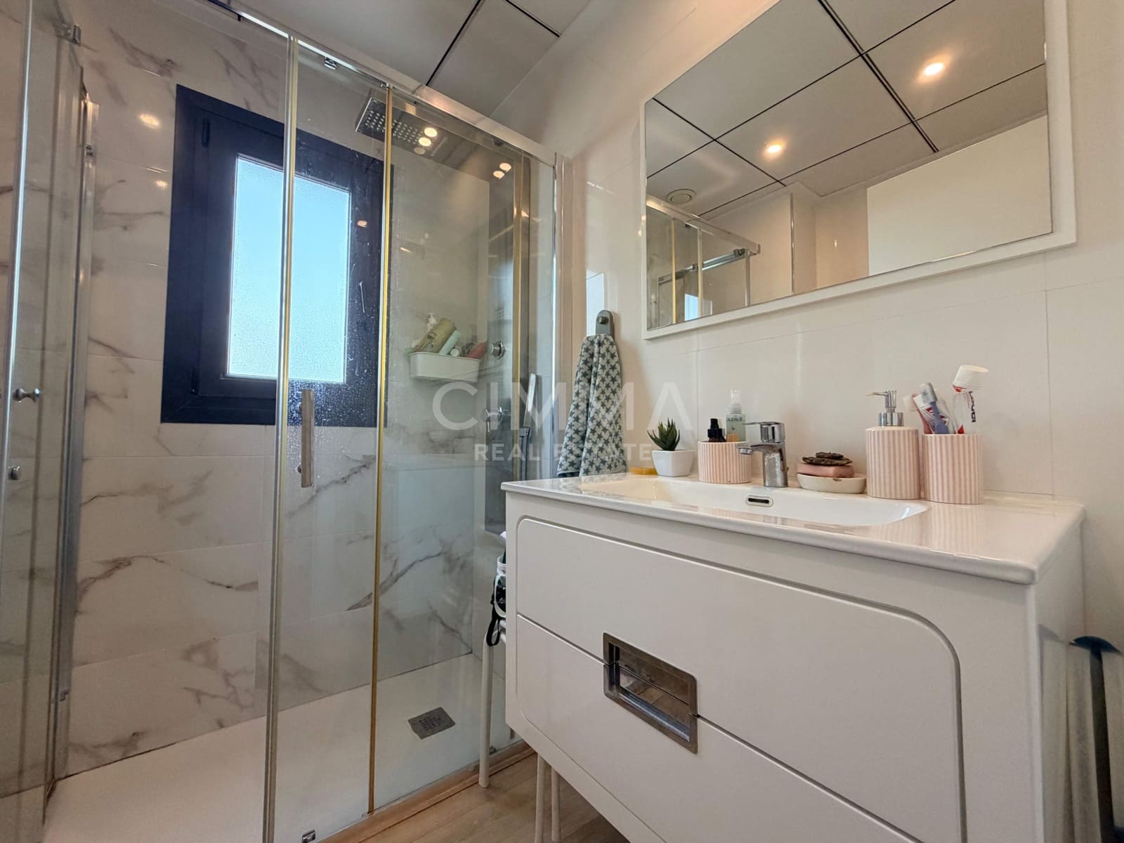 3 slaapkamer Appartement te koop in Polop met zwembad - € 379.000 (Ref: 9973456)