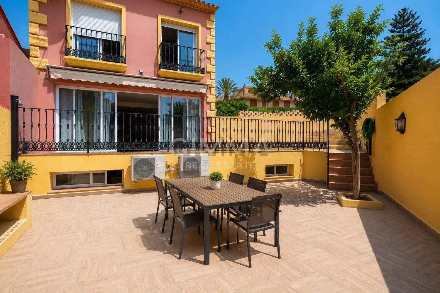 6 bedroom Villa for sale in La Nucia with pool garage - € 429,900 (Ref: 9973457)