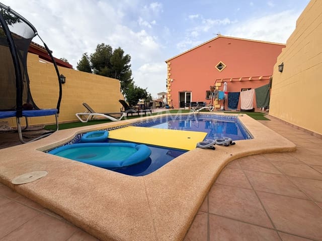 6 soveværelse Villa til salg i La Nucia med swimmingpool garage - € 429.900 (Ref: 9973457)