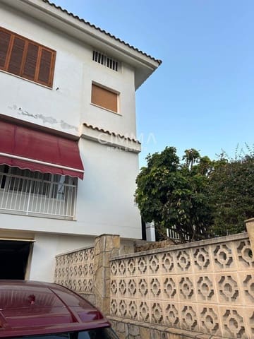 Adosado de 3 habitaciones en La Nucia en venta - 320.000 € (Ref: 9986980)
