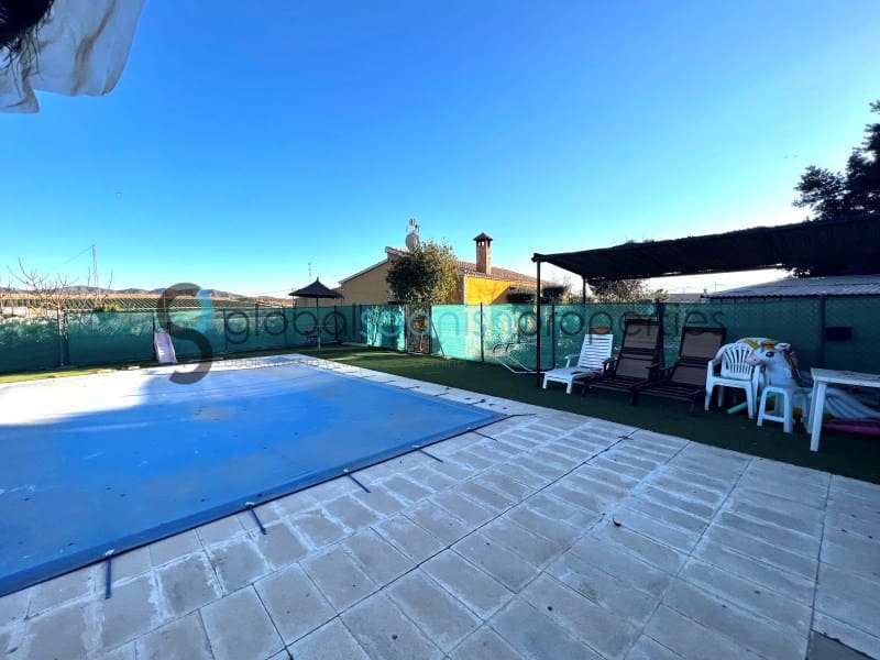 9 slaapkamer Finca/Landhuis te koop in Cuevas del Almanzora met zwembad garage - € 449.900 (Ref: 7455963)