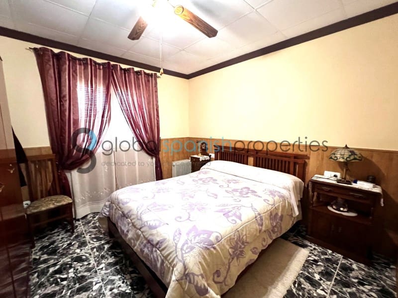 9 slaapkamer Finca/Landhuis te koop in Cuevas del Almanzora met zwembad garage - € 449.900 (Ref: 7455963)