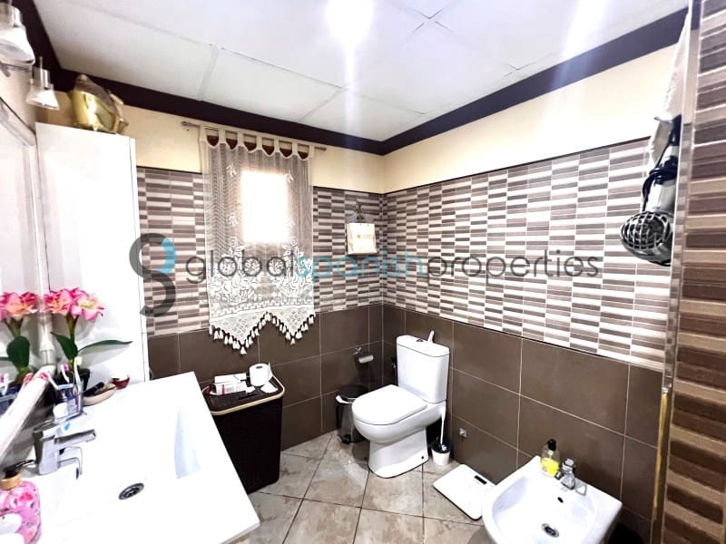 9 slaapkamer Finca/Landhuis te koop in Cuevas del Almanzora met zwembad garage - € 449.900 (Ref: 7455963)