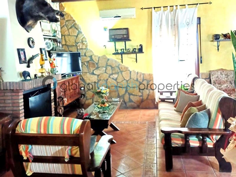 9 slaapkamer Finca/Landhuis te koop in Cuevas del Almanzora met zwembad garage - € 449.900 (Ref: 7455963)