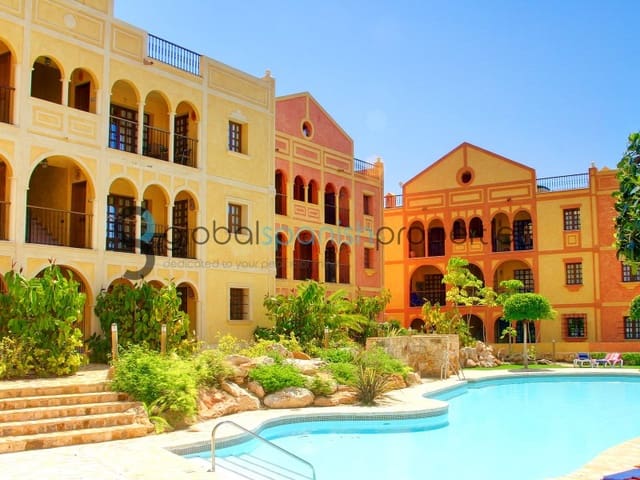 2 bedroom Apartment for sale in Cuevas del Almanzora - € 195,000 (Ref: 7455977)