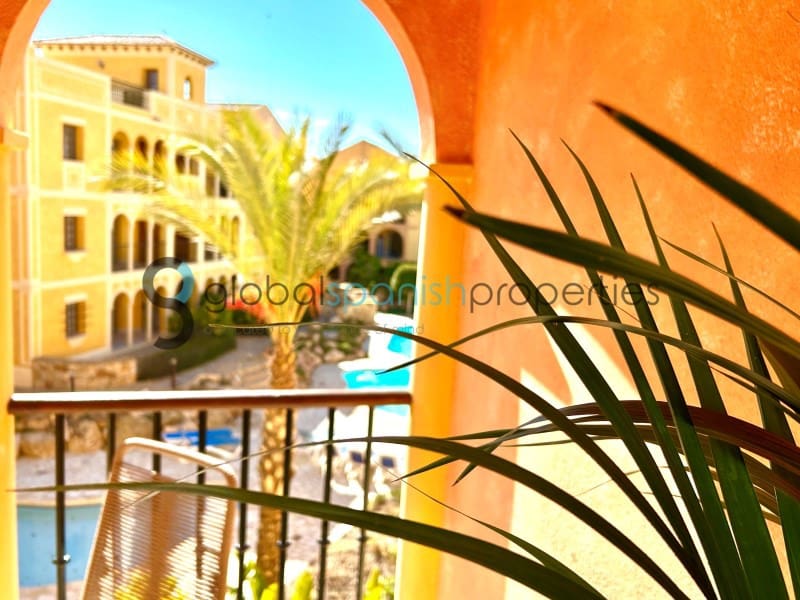 2 bedroom Apartment for sale in Cuevas del Almanzora - € 220,000 (Ref: 7455980)