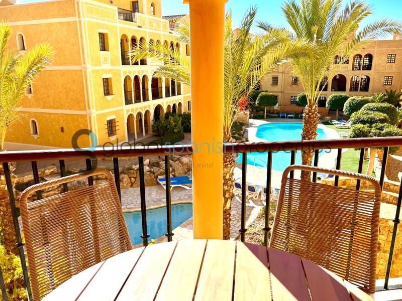 2 bedroom Apartment for sale in Cuevas del Almanzora - € 220,000 (Ref: 7455980)