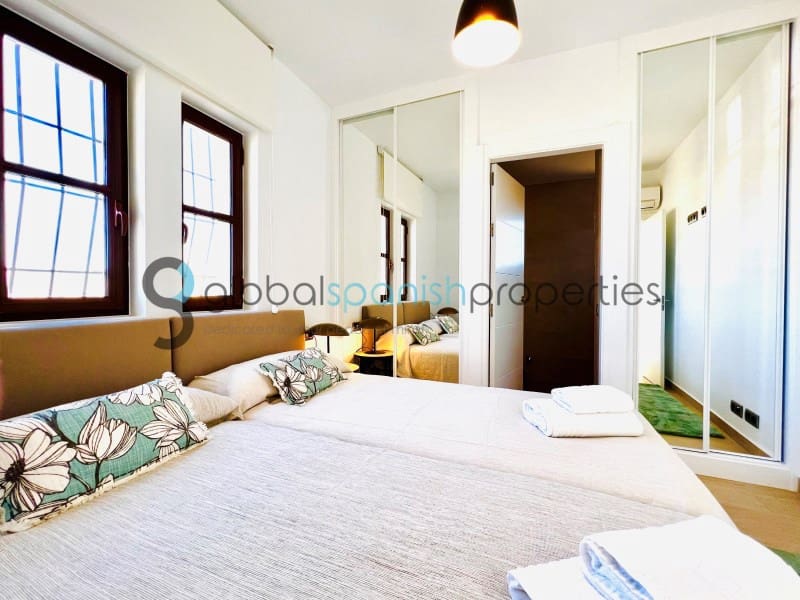 4 bedroom Villa for sale in Cuevas del Almanzora - € 406,850 (Ref: 7455981)